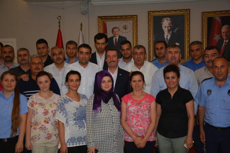 BAŞKAN ADNAN VURUCU BELEDİYE PERSONELLERİ İLE BAYRAMLAŞTI