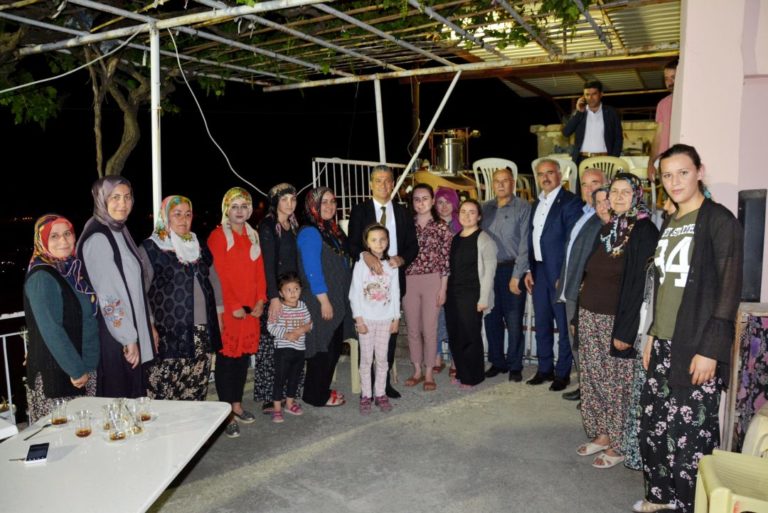 İslâm âlemine ve insanlığa hayırlar getirsin.