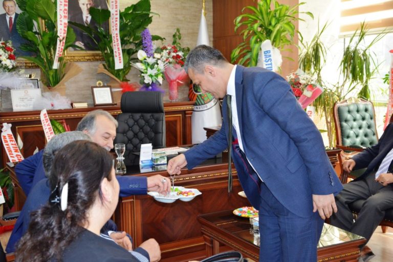 Belediye Başkanı İbrahim Gül'e Sevgi Seli...