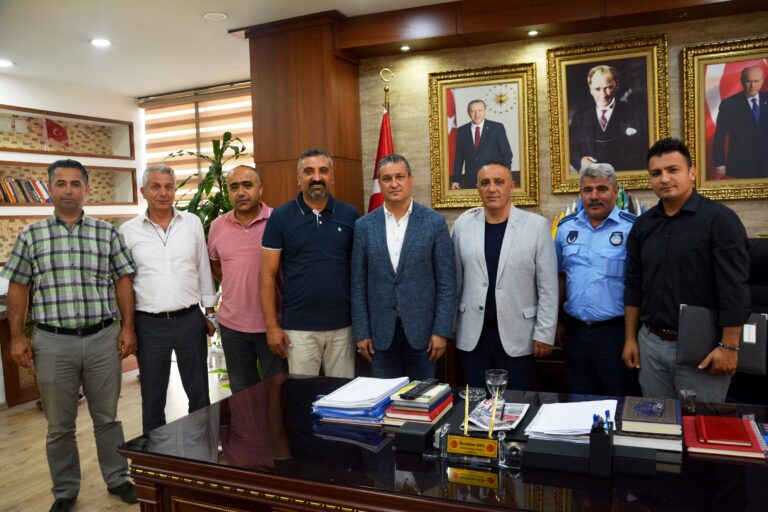 Her zaman emekten yana olduk.