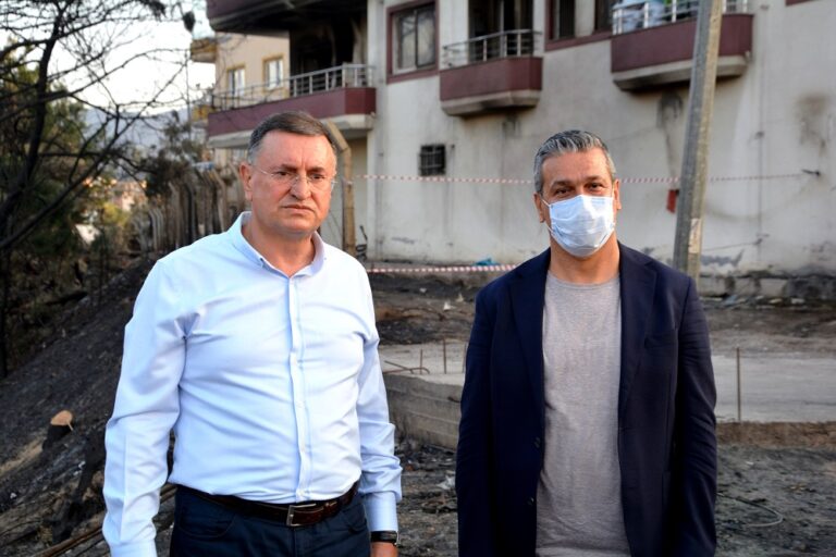 El ele verip yaşadığımız sıkıntıları, hep birlikte aşacağız.